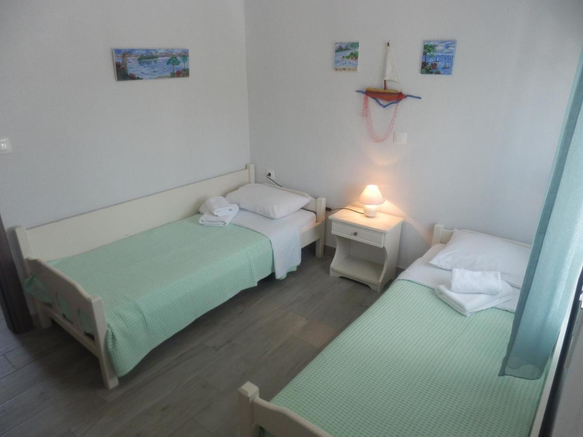 Zephyros Family Apartments 2 Ormos Panagias Dış mekan fotoğraf