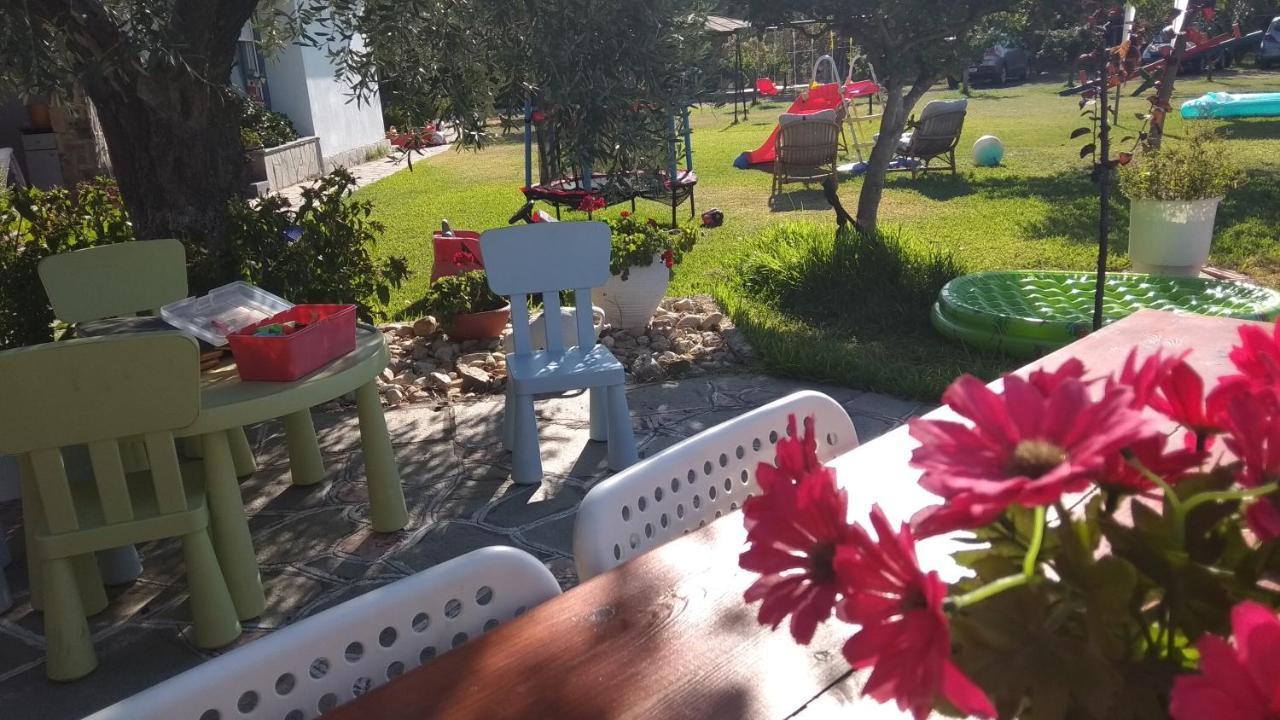 Zephyros Family Apartments 2 Ormos Panagias Dış mekan fotoğraf